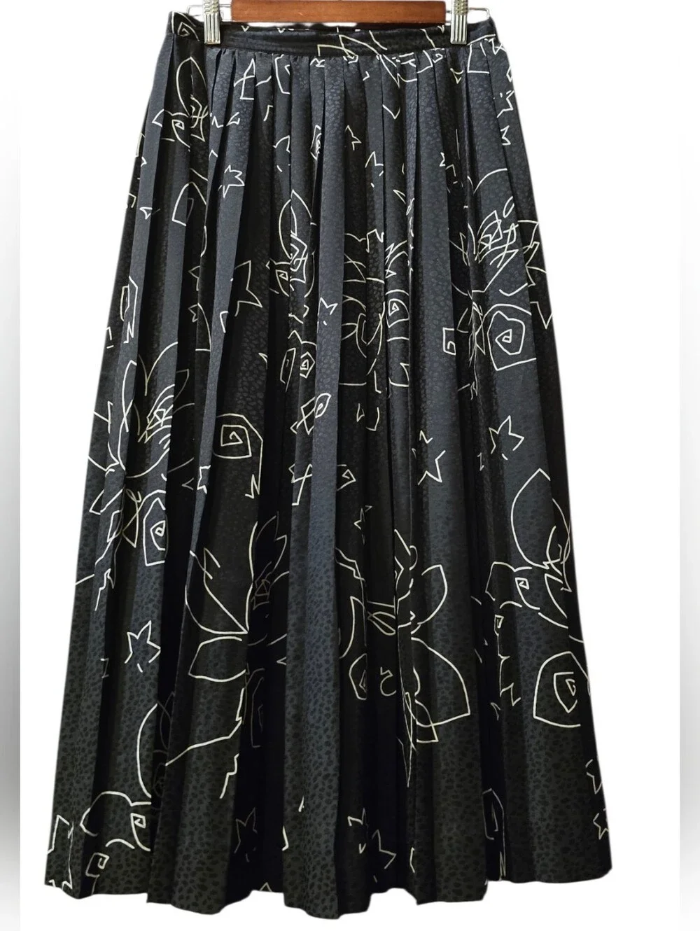 Vintage 90s Liz Claiborne Pleated Midi Skirt Black White Abstract Art 10